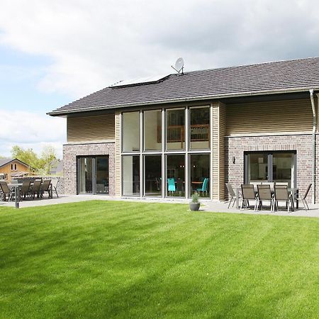 Villa Thormarcon Am Plauer See Fuer 18 Gaeste, Sauna, Pool Lenz 외부 사진